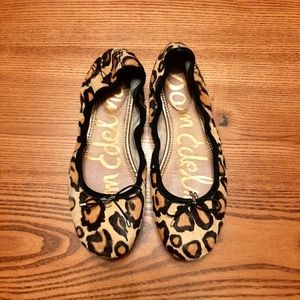 Leopard flats